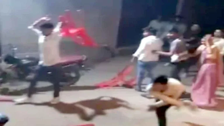 सिवनी में शादी का DJ बना रणभूमि: रिश्तेदारों के बीच जमकर मारपीट, बारात की खुशियां मातम में बदलीं; नागपुर रेफर