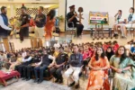 कारगिल विजय दिवस पर दिल्ली पब्लिक स्कूल छिंदवाड़ा में आयोजित करियर वॉक थ्रू कार्यक्रम में विद्यार्थियों को भारतीय सेना में करियर की जानकारी देते मेजर पी. के. वेलु।