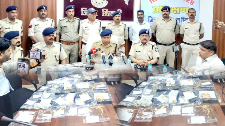 SEONI में 6 बड़ी चोरी का पर्दाफाश: हिस्ट्रीशीटर अज्जू कोष्टा समेत 6 आरोपी गिरफ्तार, 25 लाख के जेवर और वाहन बरामद